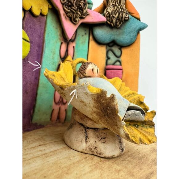 Handmade Studio Art Pottery Baby Jesus & Three Wisemen Figurine 5” Signed Ruiz - Picture 7 of 9